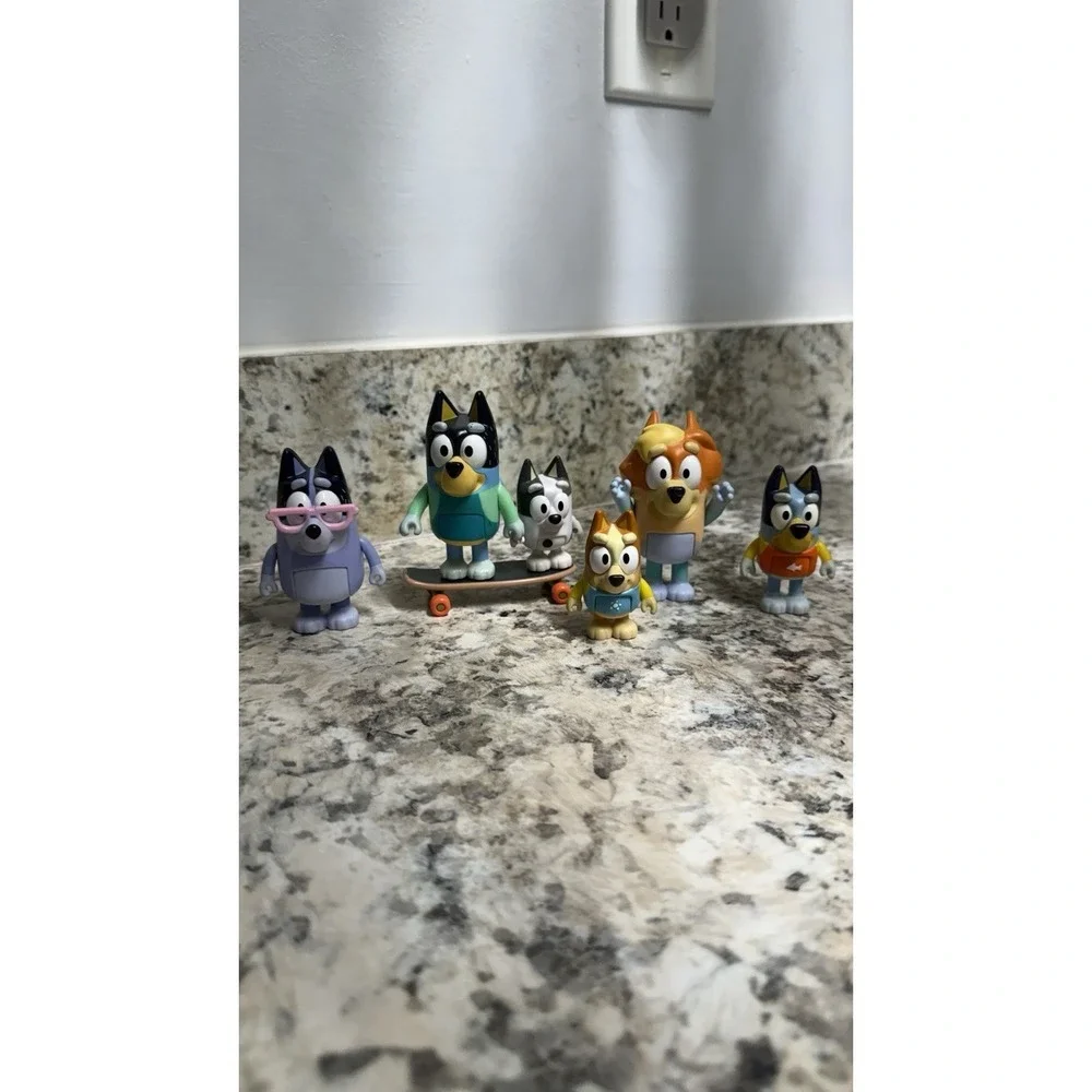 Lot of Bluey Friends TV Show Family and Friends Figures